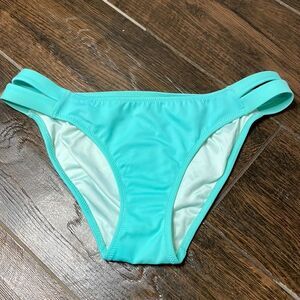 👙 Victoria’s Secret Bathing Suit Bottoms - Size Small 👙
